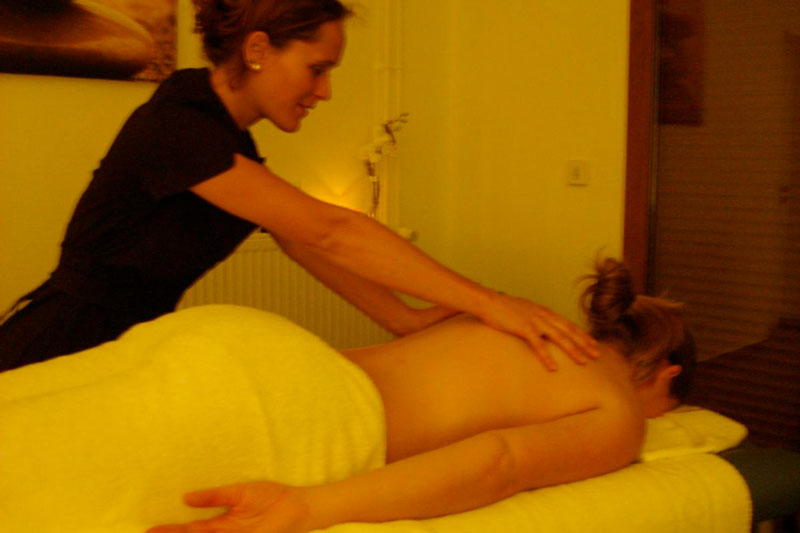 massage bien-être à la résidence & SPA l'Adrechas à la Colmiane dans les Alpes Maritimes
